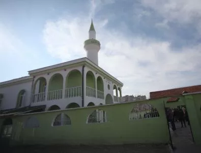 Джамията и имамите в Пазарджик не са под юрисдикцията на Мюфтийството