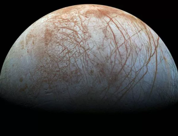 На спътник на Юпитер може да има живот