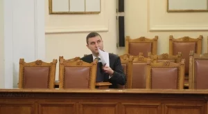 Горанов се похвали с бюджетен излишък 