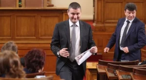 Депутати питат Горанов какъв е предметът на договора с AlixPartners 