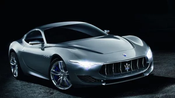 Серийният Maserati Alfieri идва през 2016 г.