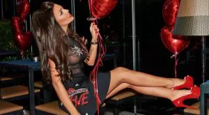 След удара от Николета Валери се утешава в познати обятия