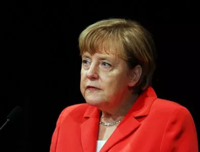Die Welt: Политическата съдба на Меркел е в ръцете на ИД
