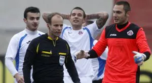 Монтана чака двама бразилци