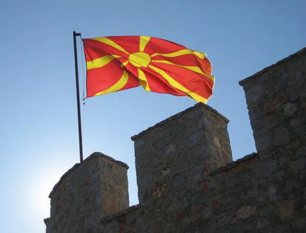 ЕС: Кризата в Македония продължава прекалено дълго