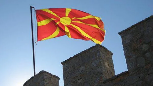 САЩ: Македония влиза в НАТО веднага след разрешаването на спора за името 