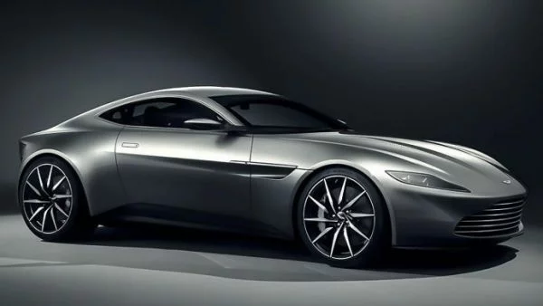 Aston Martin DB10 за Джеймс Бонд в „Спектър“