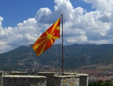Македонската диаспора иска оставката на Нимиц 