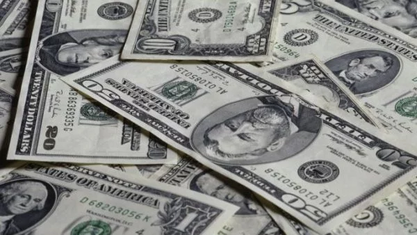 Иран се отказа от долара