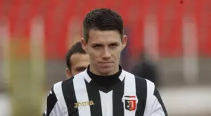 Звезда на Локо (Пд) може да си уреди трансфер във финала