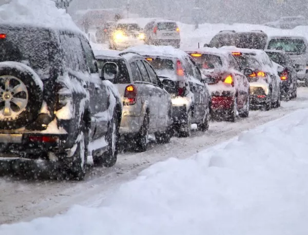 3 румънски магистрали са затворени заради снега, както и път към ГКПП с България
