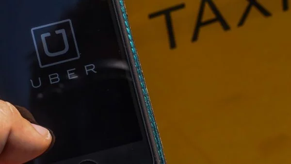 Готвят зловещи санкции за Uber шофьорите у нас