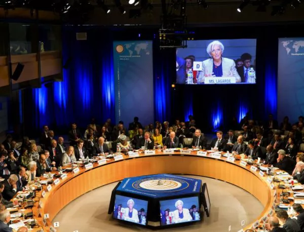 МВФ отсече: Без финансиране за Гърция, ако тя не плати следващата вноска