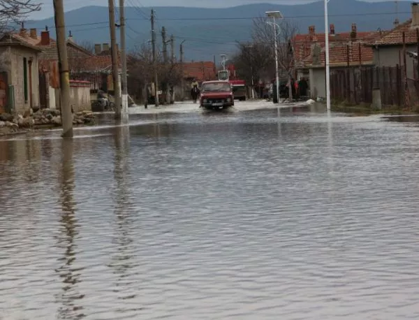 Наводнения причиниха огромни щети в Западните покрайнини