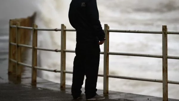 Жълт код в 3 области за силен вятър 