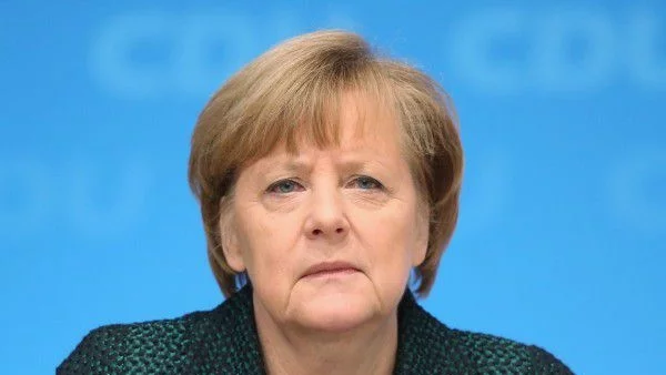 В Германия не знаят нищо за среща между Меркел и Ципрас