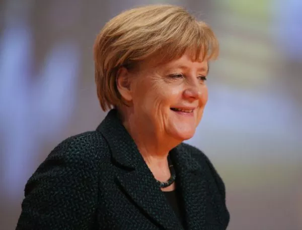 Меркел иска Гърция в еврозоната