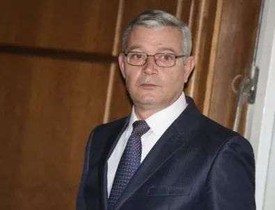 Обвиняемият за КТБ Цветан Гунев съди парламента и прокуратурата
