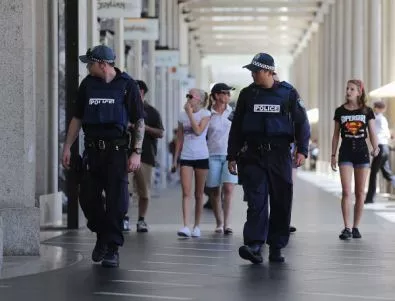 В Австралия пак евакуираха училища заради бомбена заплаха