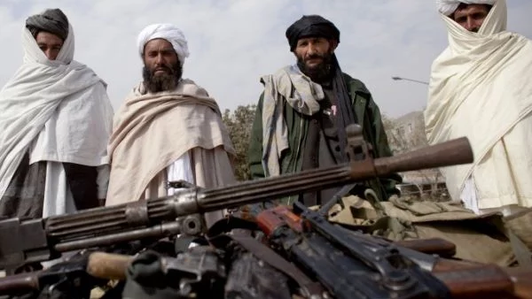 Десетки талибани убити при операция в Северен Афганистан