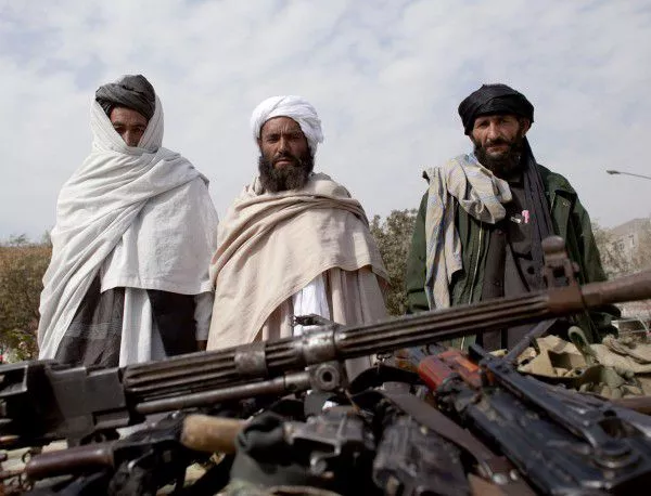 Нови екзекуции на войници от талибаните в Афганистан