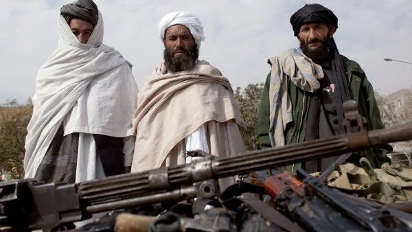 Нови екзекуции на войници от талибаните в Афганистан