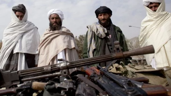 Лидерът на "Ал Кайда" се закле във вярност към талибаните
