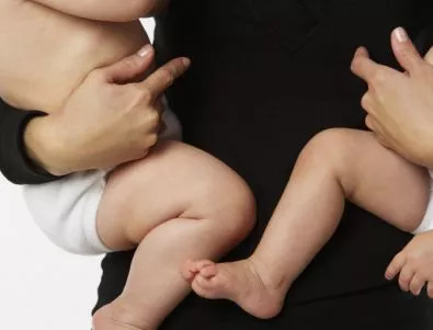 Чудо - жена роди близнаци с разлика от два месеца 