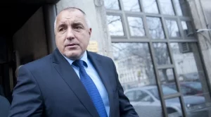 Борисов предлага сливане на митниците и НАП