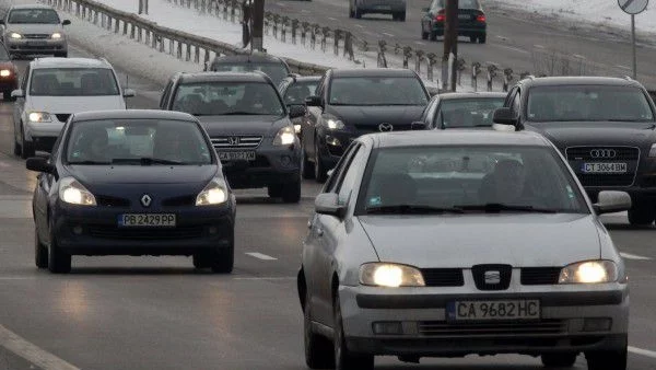 Огромен трафик запуши магистрала "Струма" към Дупница