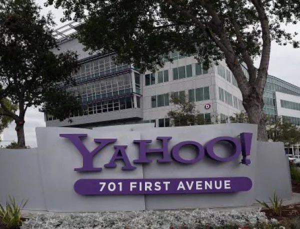 Yahoo! готви сериозни съкращения в отчаян опит да се спаси