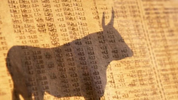Оборотът на БФБ се срина със 75% през февруари 