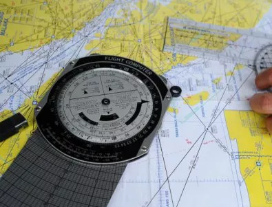 Самолет изчезна от радарите във Великобритания