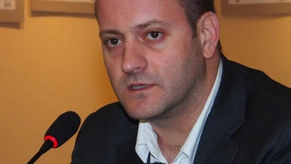 Радан Кънев: Очаквам негативен доклад от Брюксел за България