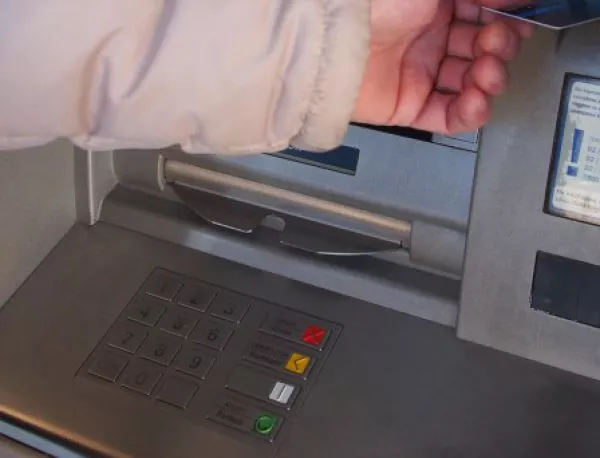 Ограниченията на банкоматите в Гърция не се отнасят за туристи 