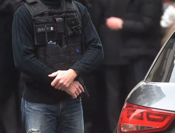 Един ранен при стрелба във Франция