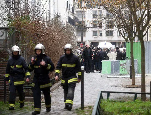 Мъж взе заложници в хранителен магазин в Париж, има убити*