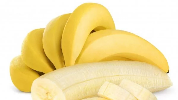 Как да нарежем банан, без да го белим (ВИДЕО)