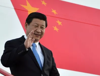 Протести посрещнаха китайския президент в Прага