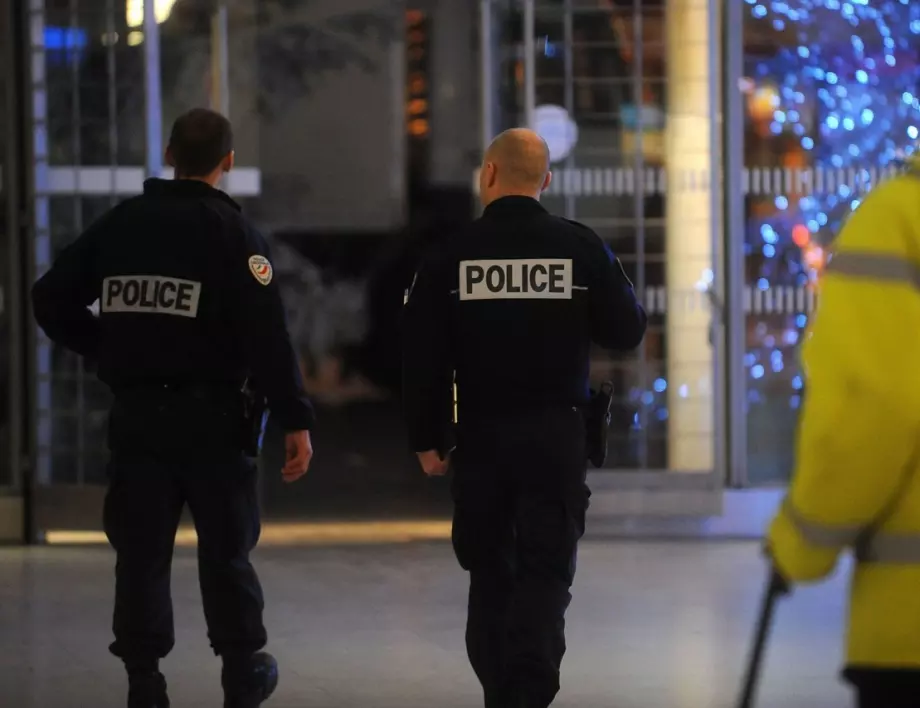 Френската полиция се бои да забрани на малцинствата да нарушават закона