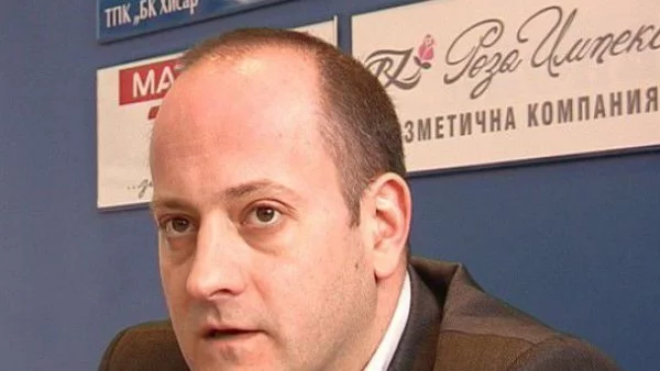 Радан Кънев: Цацаров не може да се бори срещу нещо, чийто продукт е