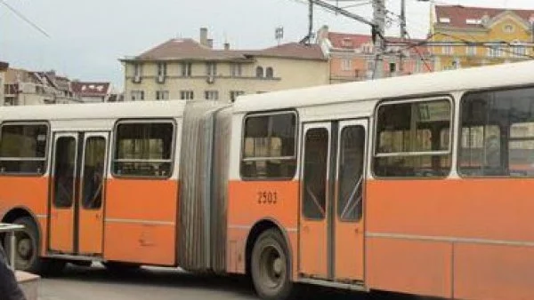 Съмнения - автобуси на градския транспорт в София се пускат без истински преглед