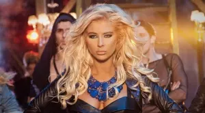 {{ otherArticle[0].article.title }}