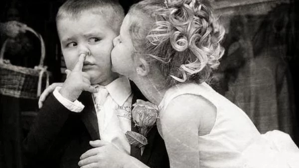 СМЯХ: Той и тя преди и след сватбата