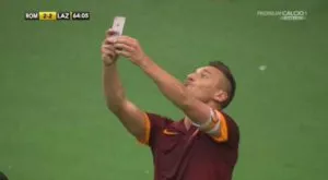 ВИДЕО: Какъв бе светът, когато Тоти дебютира за Рома?