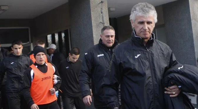 Треньорът на Славия хвърли оставка