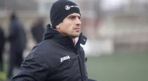 Пече се поредна треньорска смяна в Първа лига