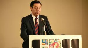 Босът на Барса предложи с "уайлд кард" и в ШЛ