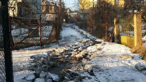 Протестът на горнобанци притесни Фандъкова, кметът ги покани на среща