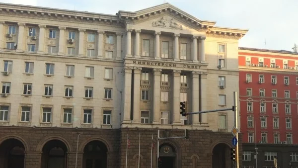 Министрите за пореден път обсъждат програмата за саниране